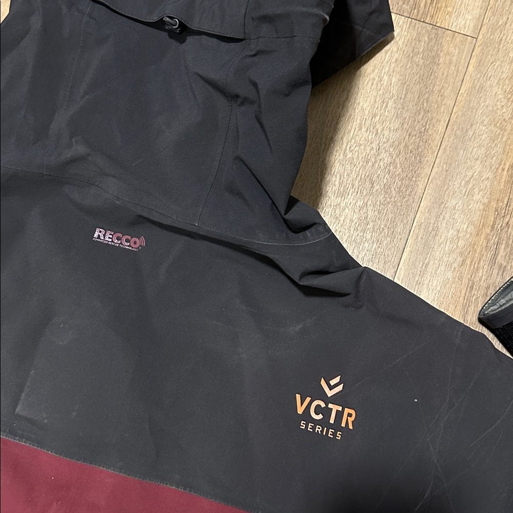 Armada Balfour Gore-Tex Pro Vctr Series 3L Jacket - Picture 9 of 12